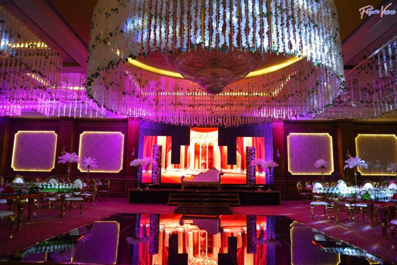 Rehana Plaza Hotel Kahire Dış mekan fotoğraf The ballroom of the hotel