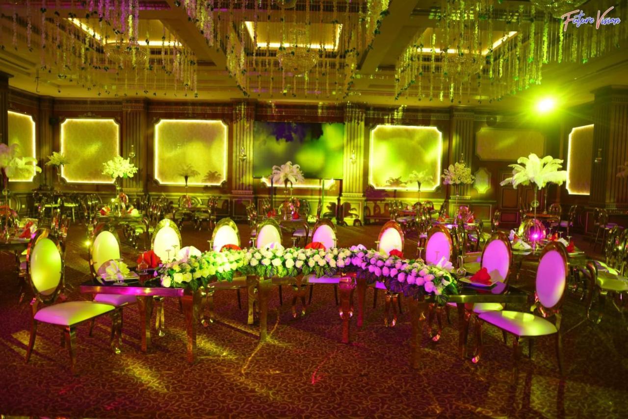 Rehana Plaza Hotel Kahire Dış mekan fotoğraf The ballroom