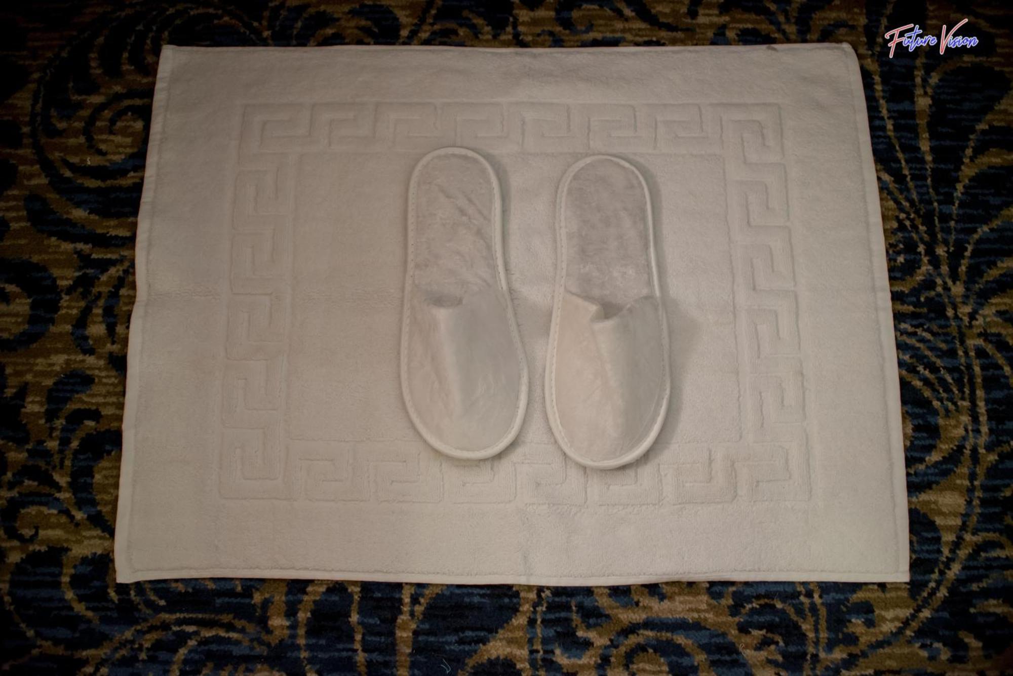 Rehana Plaza Hotel Kahire Dış mekan fotoğraf A bath mat
