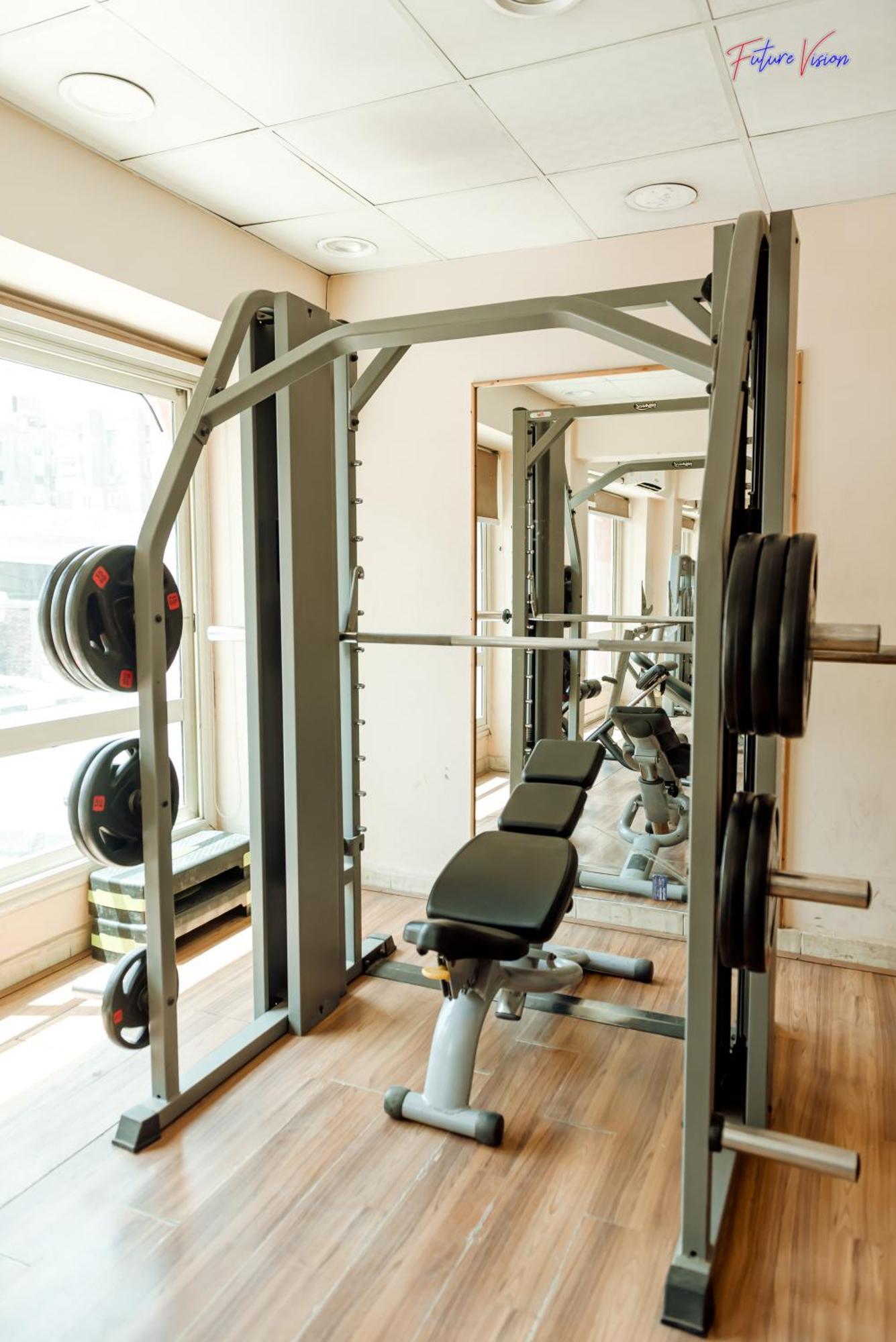 Rehana Plaza Hotel Kahire Dış mekan fotoğraf A Smith machine