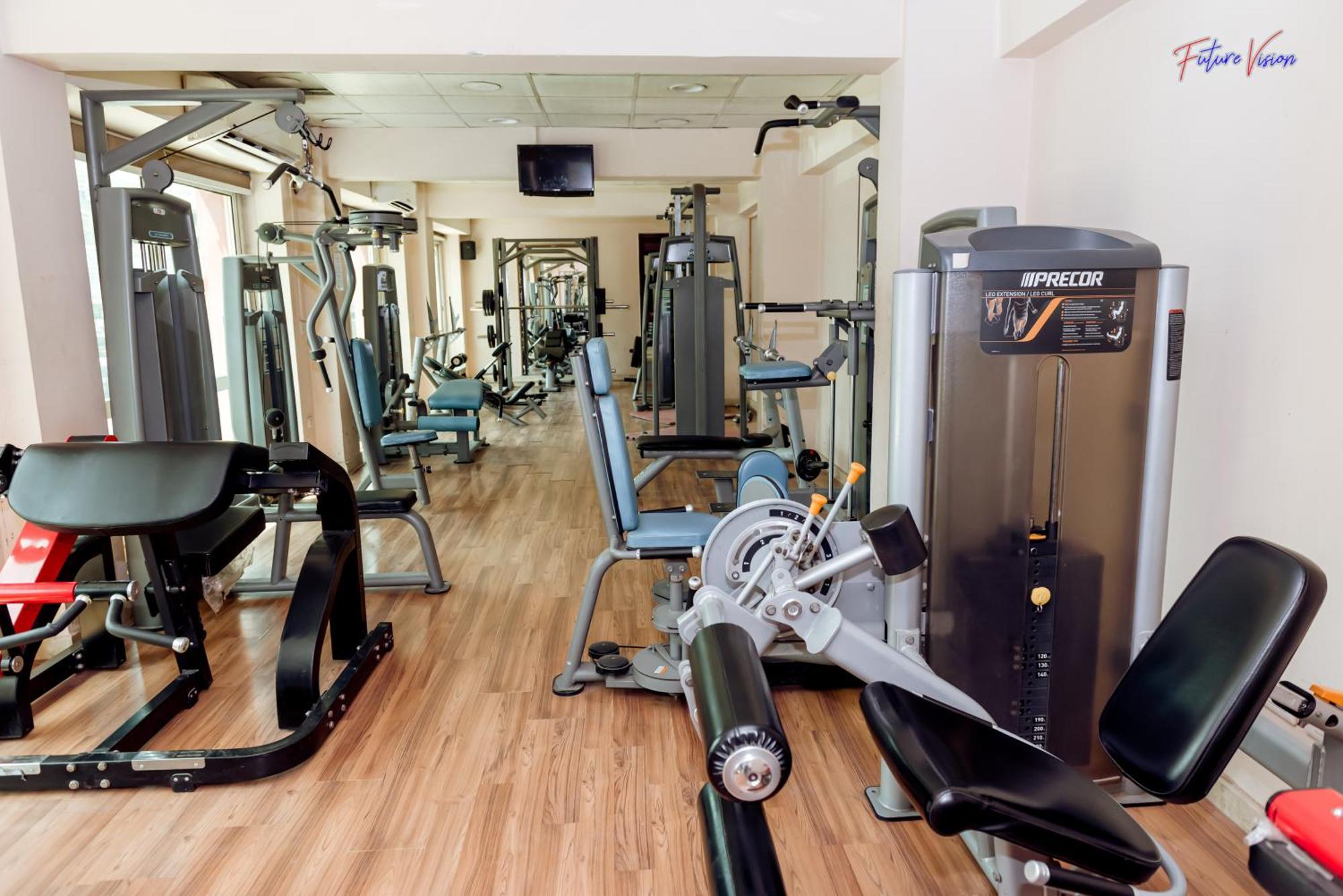 Rehana Plaza Hotel Kahire Dış mekan fotoğraf The gym at the hotel