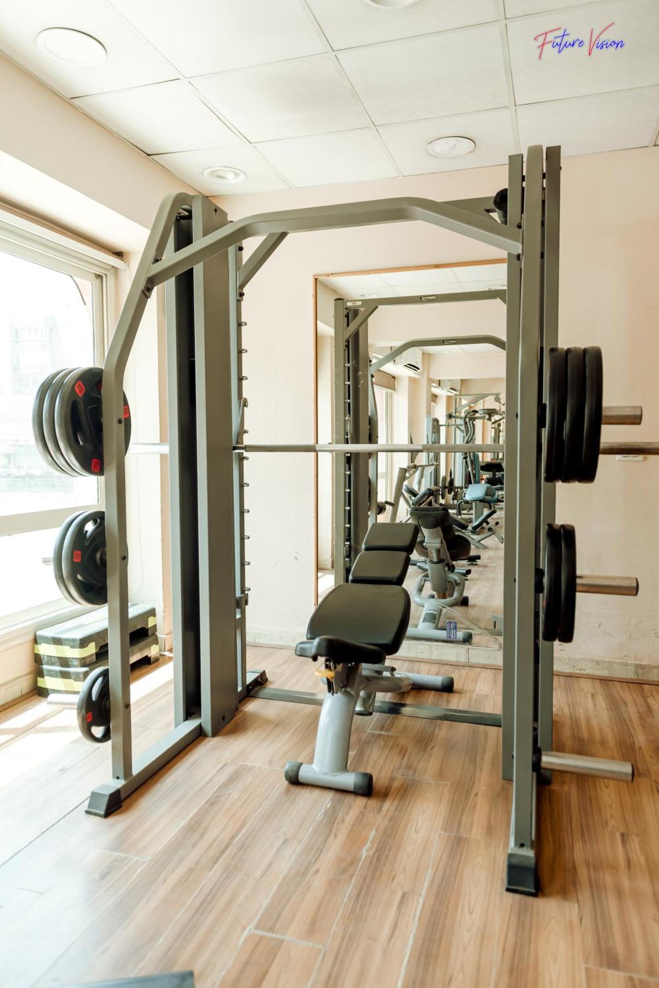 Rehana Plaza Hotel Kahire Dış mekan fotoğraf A Smith machine