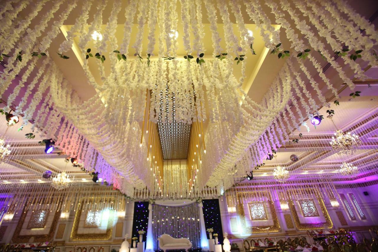 Rehana Plaza Hotel Kahire Dış mekan fotoğraf The interior of the main hall